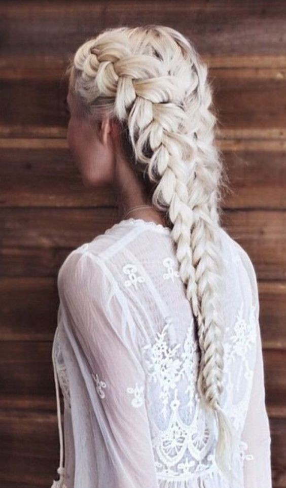 Les 50 plus belles couleurs de cheveux blond polaire 12 Les 50 plus belles couleurs de cheveux blond polaire 12