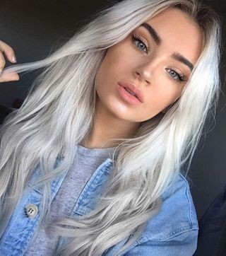 Les 50 plus belles couleurs de cheveux blond polaire 19 Les 50 plus belles couleurs de cheveux blond polaire 18