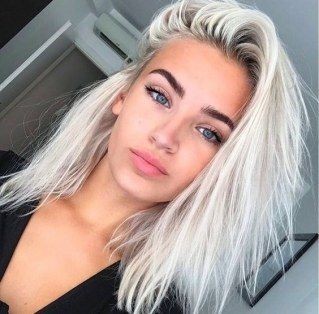 Les 50 plus belles couleurs de cheveux blond polaire 22 Les 50 plus belles couleurs de cheveux blond polaire 21