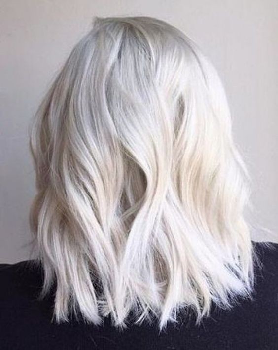 Les 50 plus belles couleurs de cheveux blond polaire 34 Les 50 plus belles couleurs de cheveux blond polaire 33