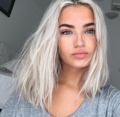 Les 50 plus belles couleurs de cheveux blond polaire 37 Les 50 plus belles couleurs de cheveux blond polaire 36
