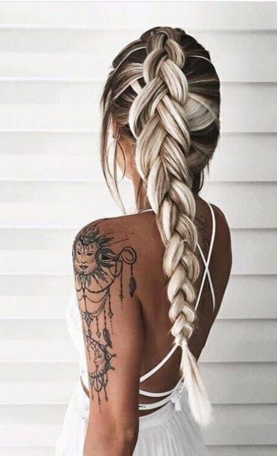 Les 50 plus belles couleurs de cheveux blond polaire 48 Les 50 plus belles couleurs de cheveux blond polaire 47