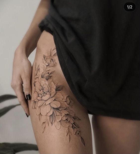Les 50 plus beaux tatouages hanche pour femme 40 Les 50 plus beaux tatouages hanche pour femme 40