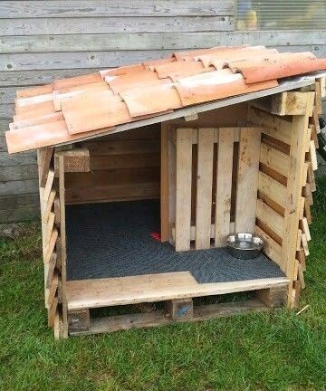 20 cabanes pour chien que vous pouvez faire avec des palettes 8 20 cabanes pour chien que vous pouvez faire avec des palettes 8