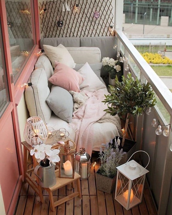 25 idées pour avoir un petit coin sympa sur son balcon 18