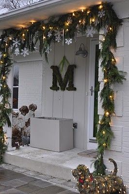 24 Décorations de portes de Noël magnifiques et simples à faire 17 24 Décorations de portes de Noël magnifiques et simples à faire 17