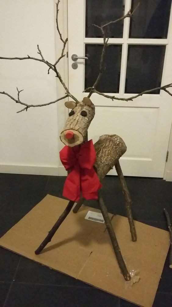 15 idées de reines de Noël à faire avec du bois 1 15 idées de reines de Noël à faire avec du bois 1
