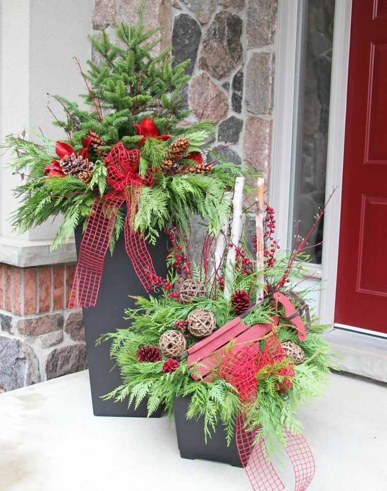 10 décorations à faire avec vos vieilles boules de Noël 6