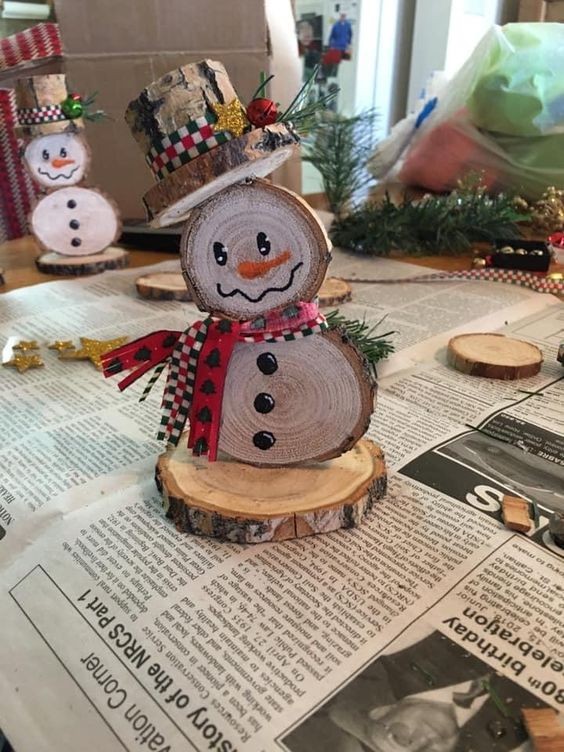 27 décorations de Noël avec des disques de bois 26