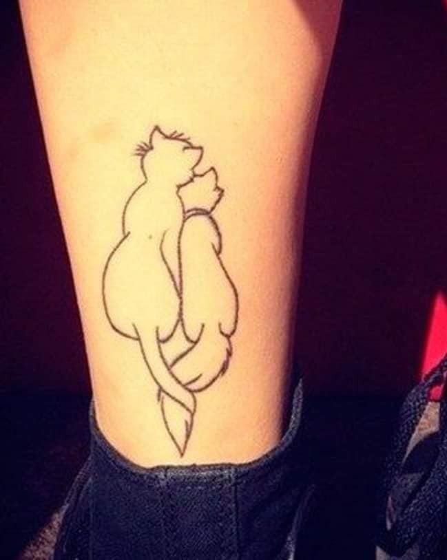 13 top idées de tatouages de chaton 9 13 top idées de tatouages de chaton 9