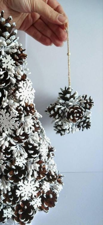 78 décorations de noël avec des pommes de pin 69 78 décorations de noël avec des pommes de pin 69