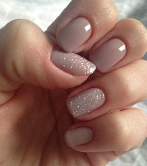 36 nails art d'ongles nudes pour mélanger votre manucure de base 10