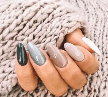36 nails art d'ongles nudes pour mélanger votre manucure de base 26