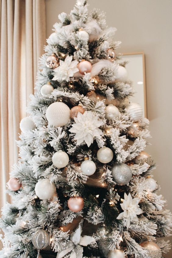 38 top idées de sapins de Noël artificiels décorés 3