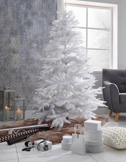 38 top idées de sapins de Noël artificiels décorés 23