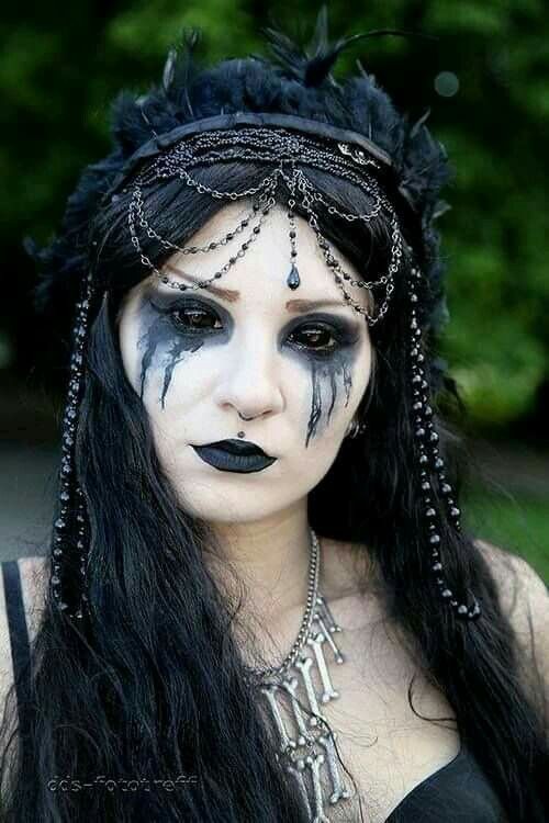 29 idées de maquillages de sorcière pour halloween 3