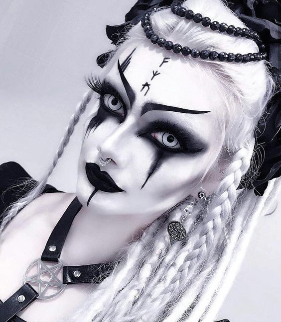 29 idées de maquillages de sorcière pour halloween 11