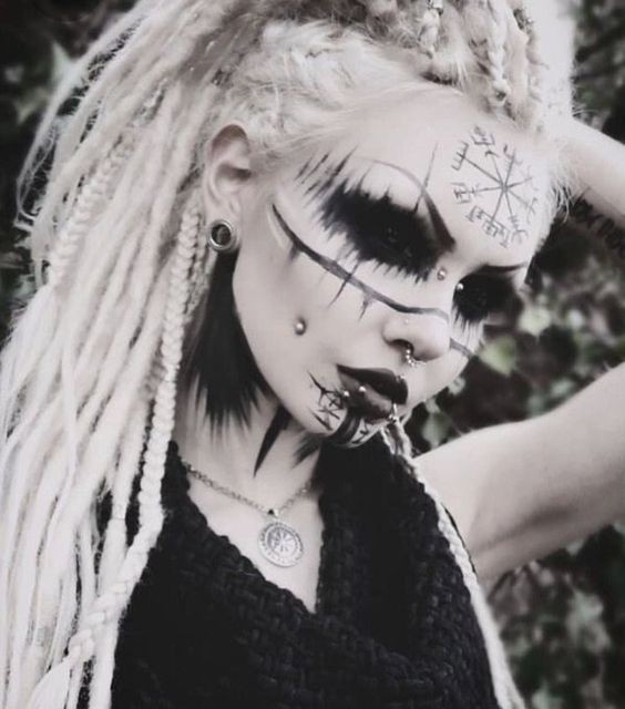 29 idées de maquillages de sorcière pour halloween 14