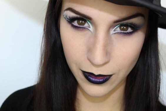 29 idées de maquillages de sorcière pour halloween 26