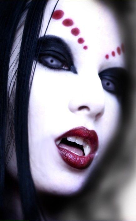 28 idées de maquillages vampire pour halloween 18