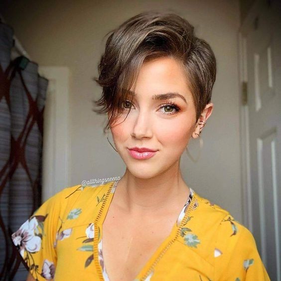 Les 60 plus belles coupes de cheveux femme en 2022 26 Les 60 plus belles coupes de cheveux femme en 2022 26