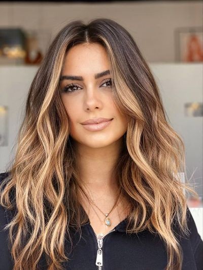 Les 60 plus belles coupes de cheveux femme en 2022 30 Les 60 plus belles coupes de cheveux femme en 2022 30