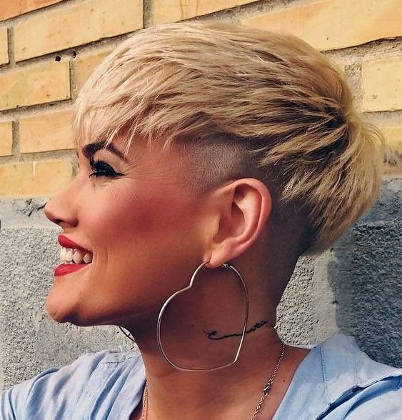 Les 60 plus belles coupes de cheveux femme en 2022 39 Les 60 plus belles coupes de cheveux femme en 2022 39