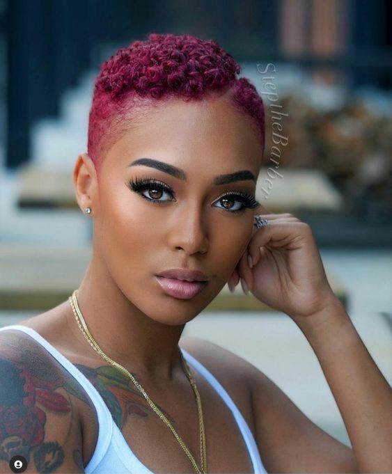 Les 60 plus belles coupes de cheveux femme en 2022 53 Les 60 plus belles coupes de cheveux femme en 2022 53