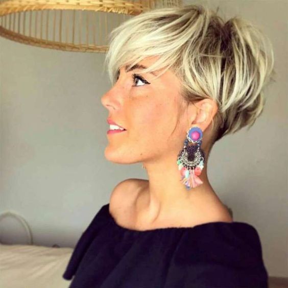 Les 44 plus belles coupes courtes pour femme en 2022 10 Les 44 plus belles coupes courtes pour femme en 2022 10