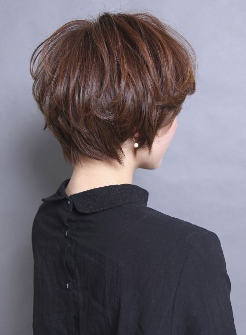 Les 44 plus belles coupes courtes pour femme en 2022 16 Les 44 plus belles coupes courtes pour femme en 2022 16
