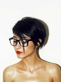 Les 44 plus belles coupes courtes pour femme en 2022 26 Les 44 plus belles coupes courtes pour femme en 2022 26