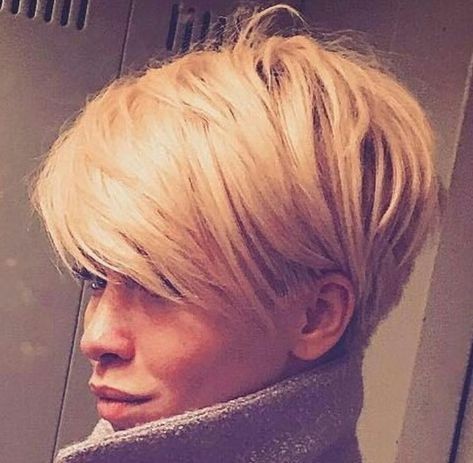 Les 44 plus belles coupes courtes pour femme en 2022 32 Les 44 plus belles coupes courtes pour femme en 2022 32