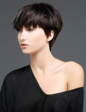 Les 44 plus belles coupes courtes pour femme en 2022 43 Les 44 plus belles coupes courtes pour femme en 2022 43