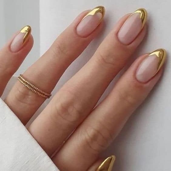 21 idées pour décorer vos ongles dans les tons nudes 16 21 idées pour décorer vos ongles dans les tons nudes 16