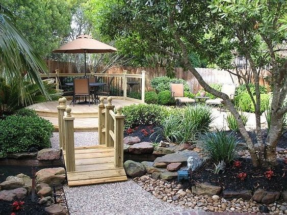 24 Ponts de jardin en bois à faire soi-même ! 15