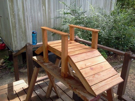 24 Ponts de jardin en bois à faire soi-même ! 23