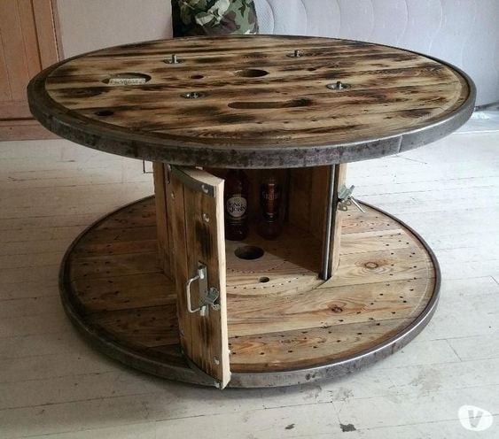 80 décorations à fabriquer à partir de simples bobines en bois récupéré 23 80 décorations à fabriquer à partir de simples bobines en bois récupéré 23