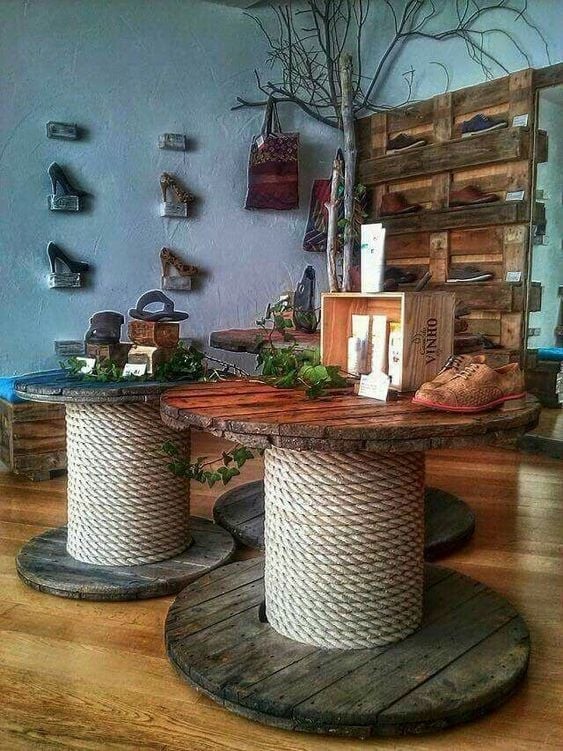 80 décorations à fabriquer à partir de simples bobines en bois récupéré 62 80 décorations à fabriquer à partir de simples bobines en bois récupéré 62