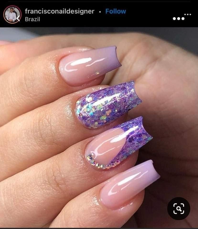 17 idées d'ongles dans les tons Lilas 10