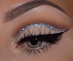 32 idées de maquillages qui rendent une femme irrésistible 25 32 idées de maquillages qui rendent une femme irrésistible 25