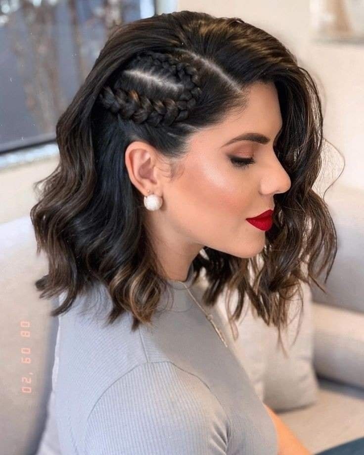30 charmantes coiffures tressées pour cheveux courts 4