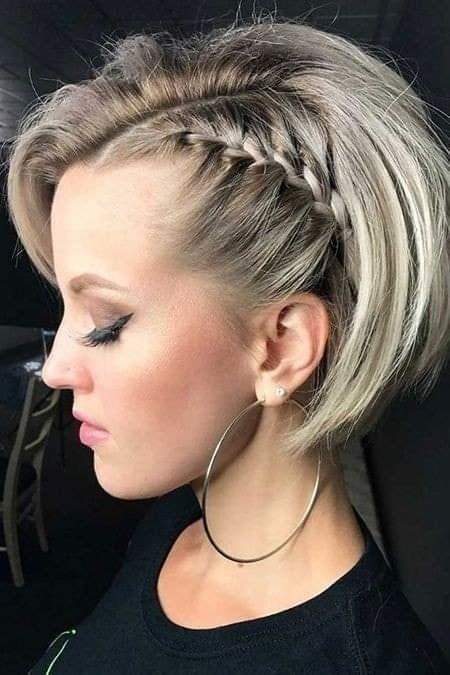 30 charmantes coiffures tressées pour cheveux courts 6