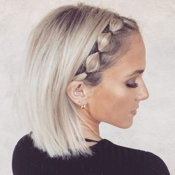 30 charmantes coiffures tressées pour cheveux courts 10