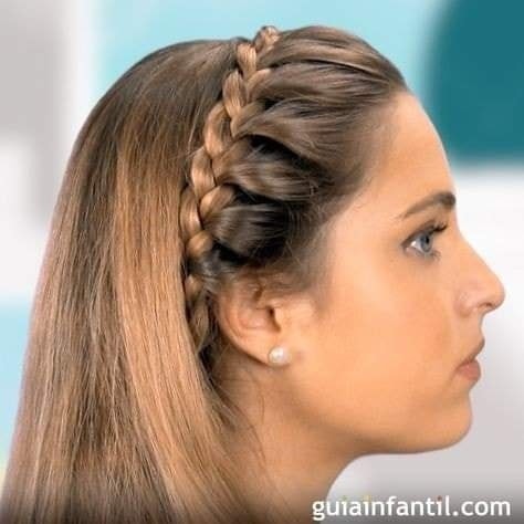 30 charmantes coiffures tressées pour cheveux courts 14