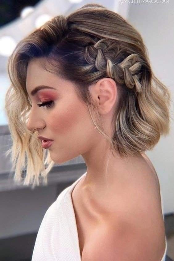 30 charmantes coiffures tressées pour cheveux courts 29
