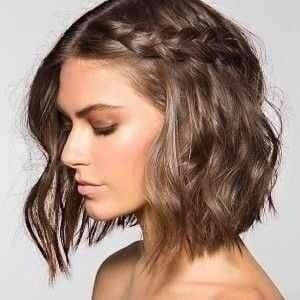 30 charmantes coiffures tressées pour cheveux courts 30