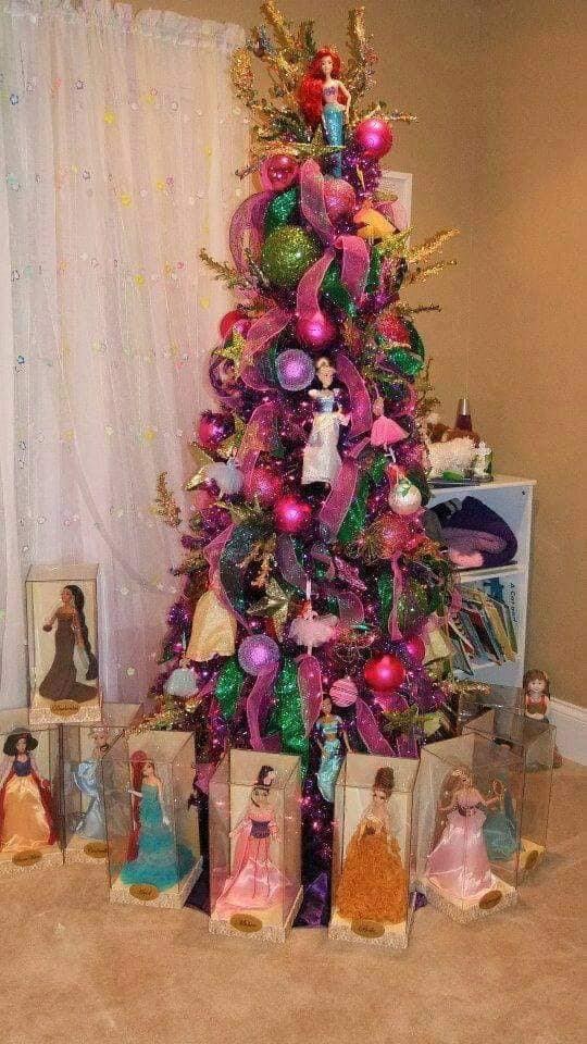 34 Sapins de Noël sur le thème de Disney 14 34 Sapins de Noël sur le thème de Disney 14