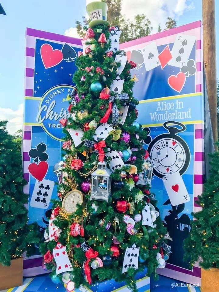 34 Sapins de Noël sur le thème de Disney 22 34 Sapins de Noël sur le thème de Disney 22