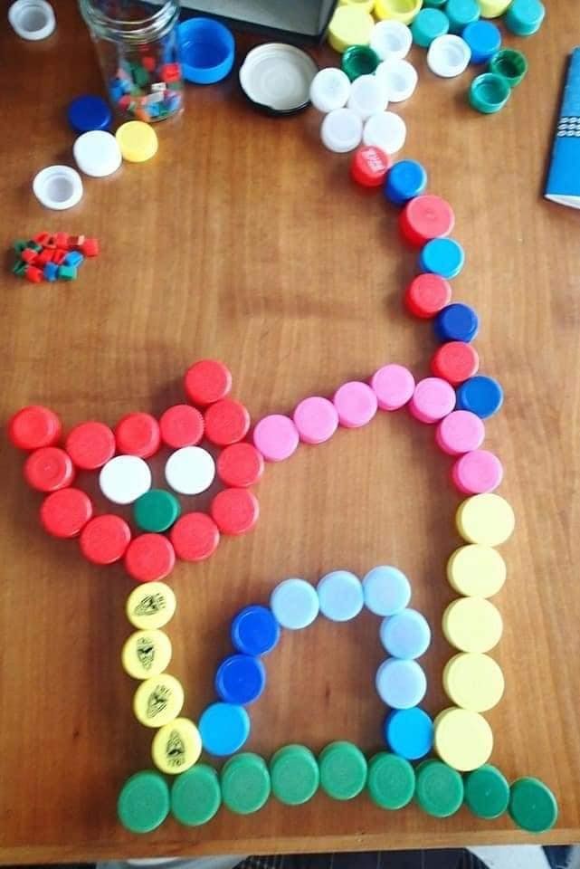 22 activités manuelles pour enfant avec des bouchons de bouteille 21