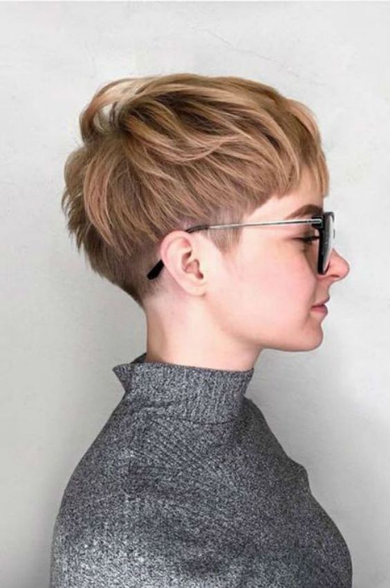 36 Coupes de cheveux courtes qui rendent une femme époustouflante 3 36 Coupes de cheveux courtes qui rendent une femme époustouflante 3